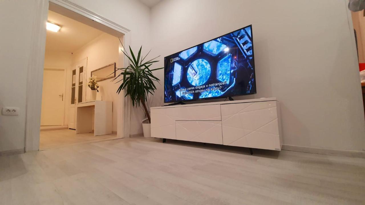 Amazing View 2 Pirano Apartment Bagian luar foto