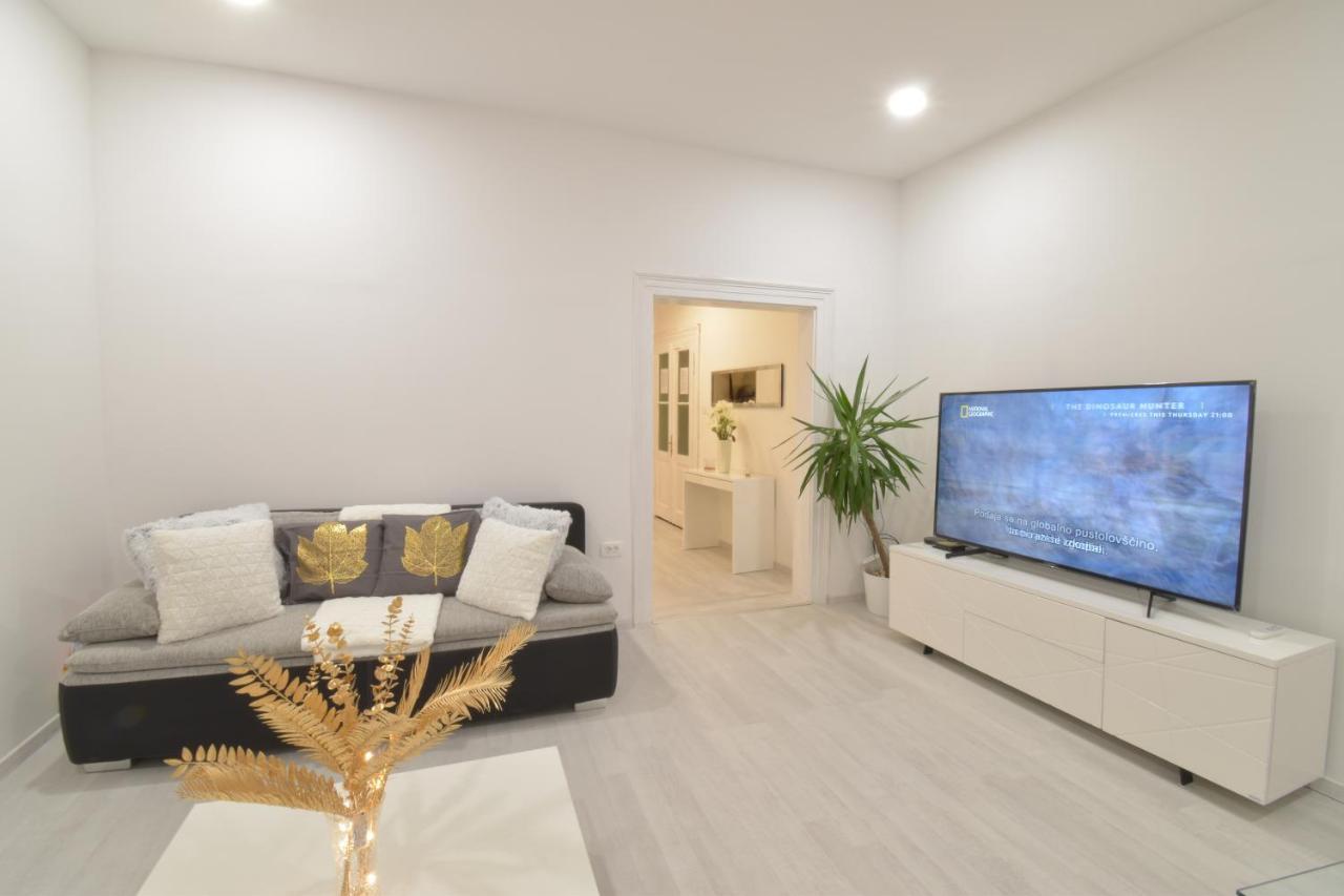 Amazing View 2 Pirano Apartment Bagian luar foto